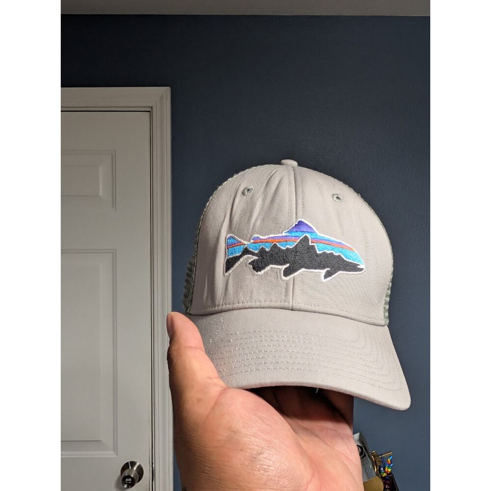 Patagonia Fitz Roy Trout Trucker Hat Snapback